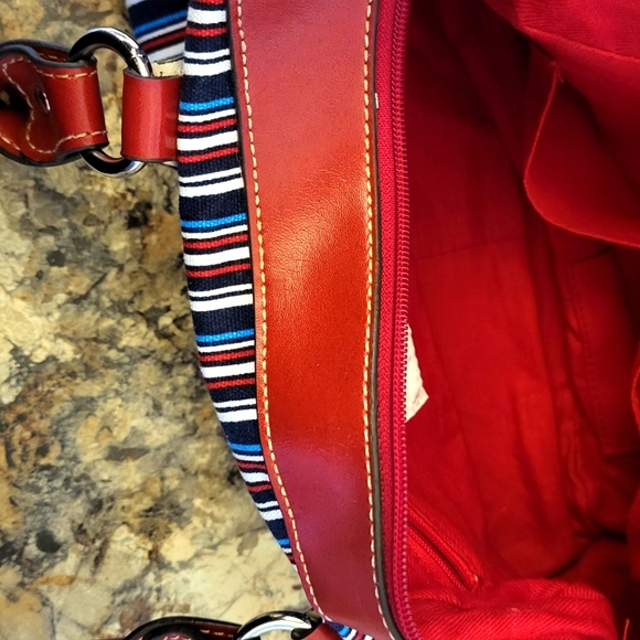 Red White and Blue Emillie M. Hand bag - Picture 4 of 5